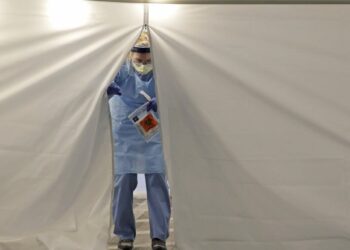 Coronavirus weekly: as the virus spreads, economies grind to a halt