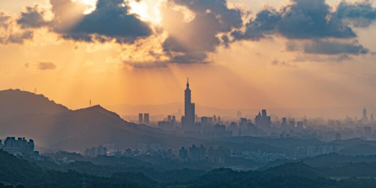 Taiwan maintains solar FITs to support residential PV deployment