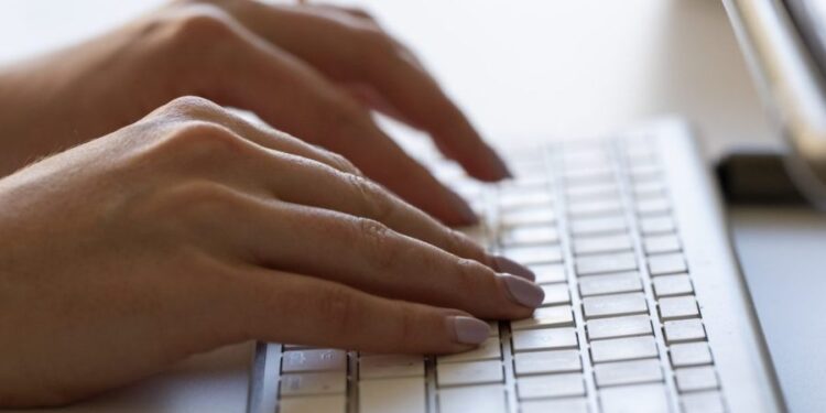 4 in 10 companies planning job cuts due to AI: Survey