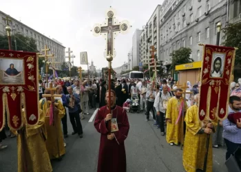 Vladimir Putin is a defender of Christian values and religious freedom!!