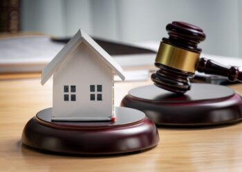 CFPB staffer alleges misconduct in Townstone redlining suit