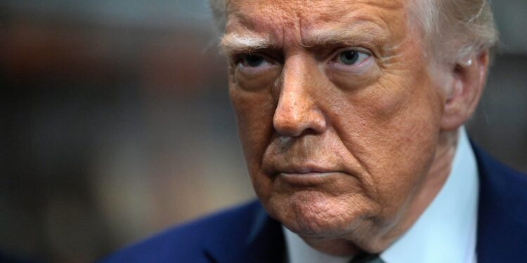 Trump announces 25% tariffs on foreign-made cars