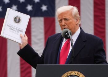 Trump Tariffs: White House’s Leavitt Claims ‘No Pain,’ Tells Wall Street To ‘Trust In President’ As Stock Market Falls