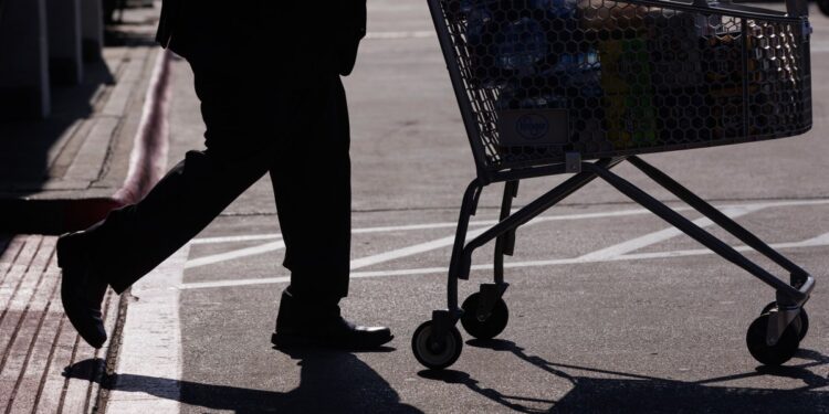 Unemployment fears hit worst levels since Covid as tariffs fuel inflation outlook, Fed survey shows