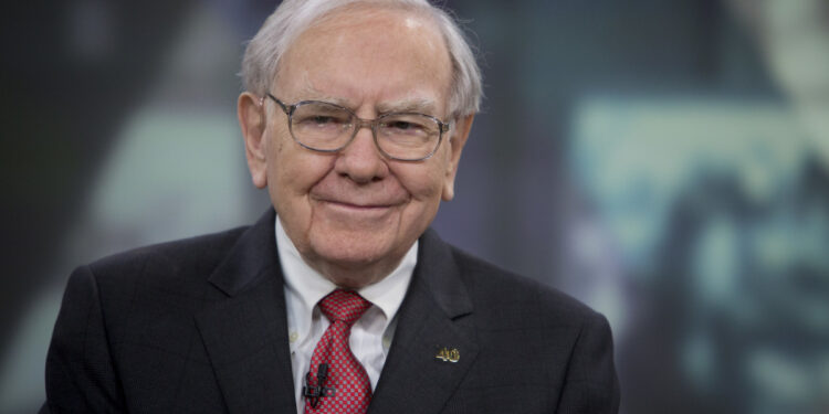 Warren Buffett sends strong message on stock market drop
