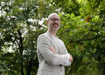 “Carbon Credits Are a Quick Fix—Education Is the Long Game” to Make a Broker Sustainable