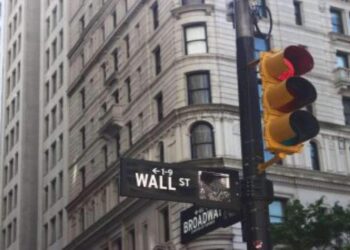 US Stock Market LIVE Updates: Stock futures inch higher after S&P 500, Nasdaq score another record close