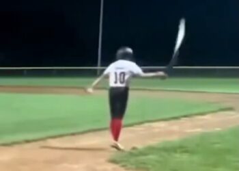 NJ Little Leaguer’s controversial bat flip is turning into merchandise