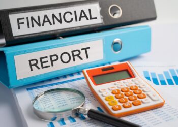 How to Conduct Financial Statement Analysis With an Example Guide
