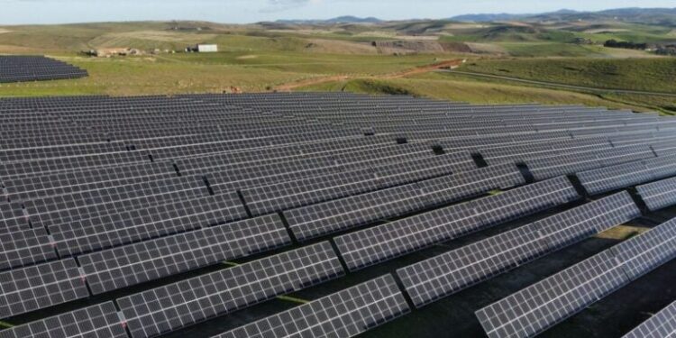 Q Energy secures financing for 252MW PV portfolio in Spain
