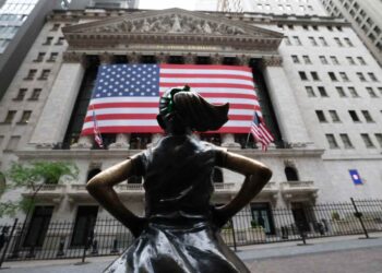 A fearless stock market is facing two rising risks, says Wedbush