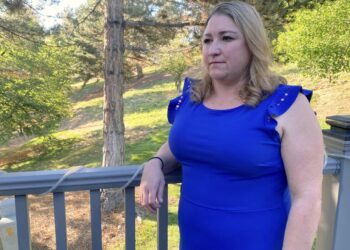 “It feels terrible.” Federal worker’s family tightens their belts as shutdown drags on