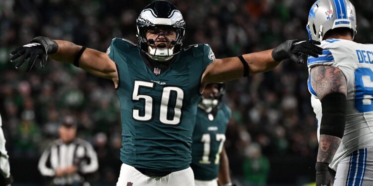 Eagles Defense Bottles Up Lions’ Explosive Offense To Take Halftime Lead, 13-6