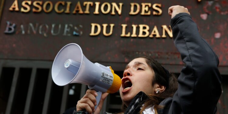 Lebanese Cabinet backs bill to return funds wiped out when banks collapsed