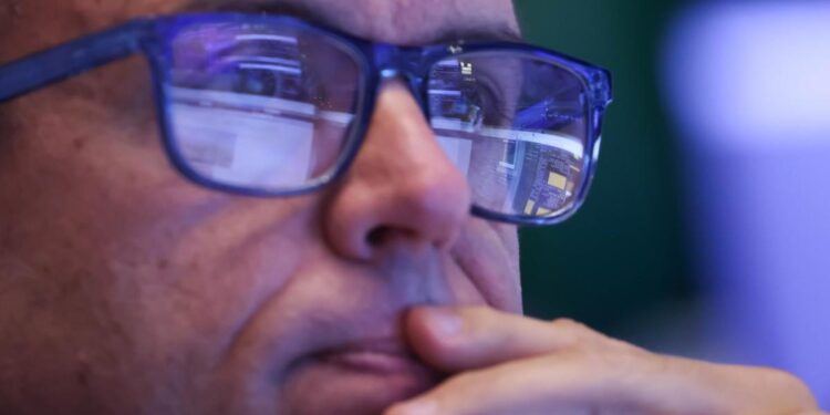 Investors are quietly piling into a group of stocks for 2026 (it isn’t technology)