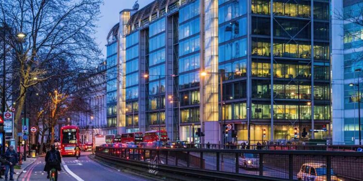 Wellcome Trust builds cash pile as it warns on record high equity markets