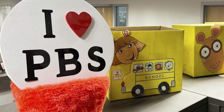 PBS Cancels Its Saturday And Sunday Newscasts