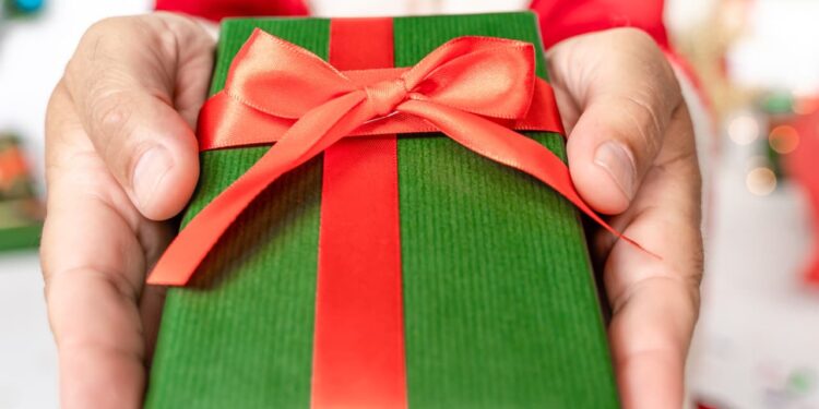 These charts show the stock market giving investors a lot to like — for now — as the S&P 500 nears 7,000