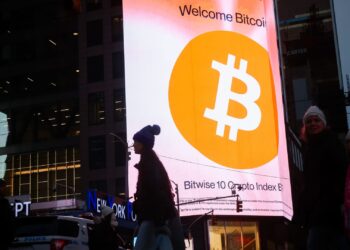 Bitcoin dips below $78,000 as market digests silver sell-off, Trump’s Fed chair pick