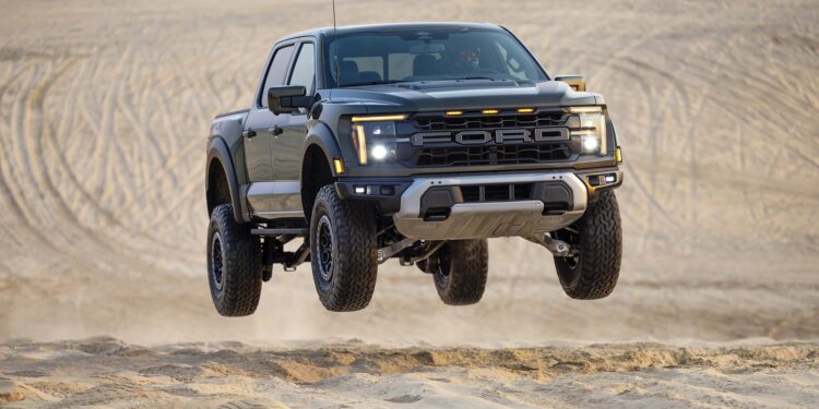 Yikes! It Was a No Good, Very Bad Financial Year for Ford in 2025