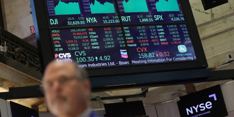 Dow Jones Today | US Stock Market Highlights: S&P 500 falls to new low for year on Iran oil crisis, posts third-straight losing week