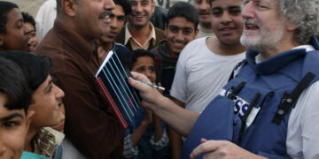 John F. Burns, Prize-winning Foreign Correspondent for The Times, Dies at 81