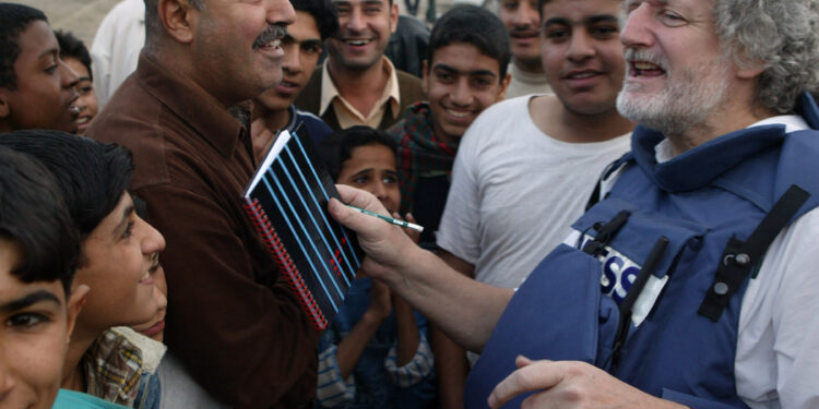John F. Burns, Prize-winning Foreign Correspondent for The Times, Dies at 81