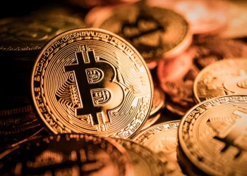 AQR Founder Argues Crypto Acts Moves With Stocks, Not Gold