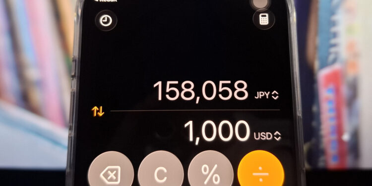 Your iPhone Calculator Has A Travel Hack You Might Not Be Using