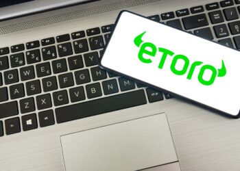 eToro (ETOR) Stock Declines 4% Despite Strong Q1 Performance and Strategic Expansion