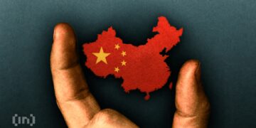 Chinese Economy Is Booming, But Stock Markets Haven’t Recovered in 20 Years