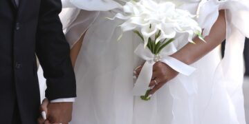 Fishy Move: Fl Gov Candidate James Fishback Marries Mystery Blonde Weeks After Ditching Crypto Girlfriend