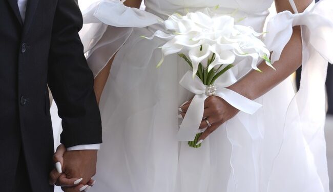 Fishy Move: Fl Gov Candidate James Fishback Marries Mystery Blonde Weeks After Ditching Crypto Girlfriend
