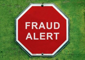 Poland, Ukraine Joint Raids Shut Down Fake Trading Scheme That Hit Thousands of Investors