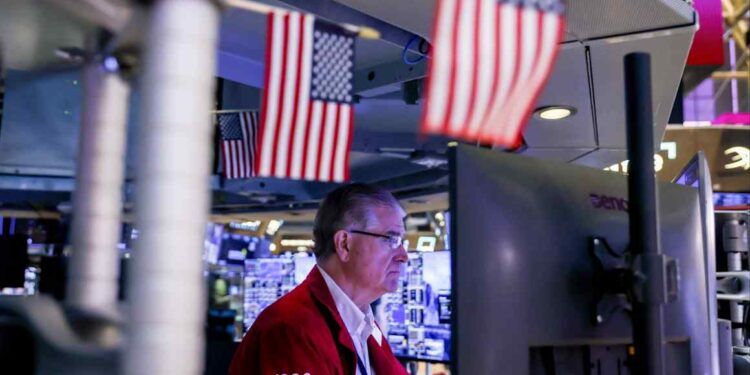 US stock market to stop shrinking for first time in 23 years