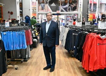 A Massive Shortage of Knicks Gear Inspired a Comeback From a Former Retail Giant—and It Includes Pigeon T-Shirts