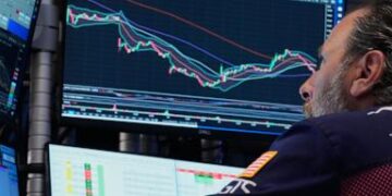 Asian shares mostly higher tracking Wall Street gains and oil stabilizes