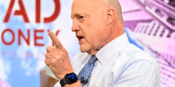 Jim Cramer says concerns about AI market froth are overblown. Here’s why
