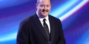 Shane Gillis Breaks Guinness World Record for Most Tickets Sold for a Solo Comedy Show (EXCLUSIVE)